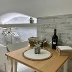 Mariuccia's باري